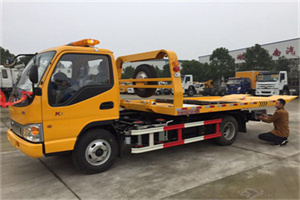 酉阳哪里有拖车服务